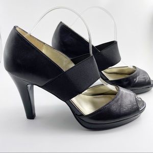 Anne Klein Akextany black heel